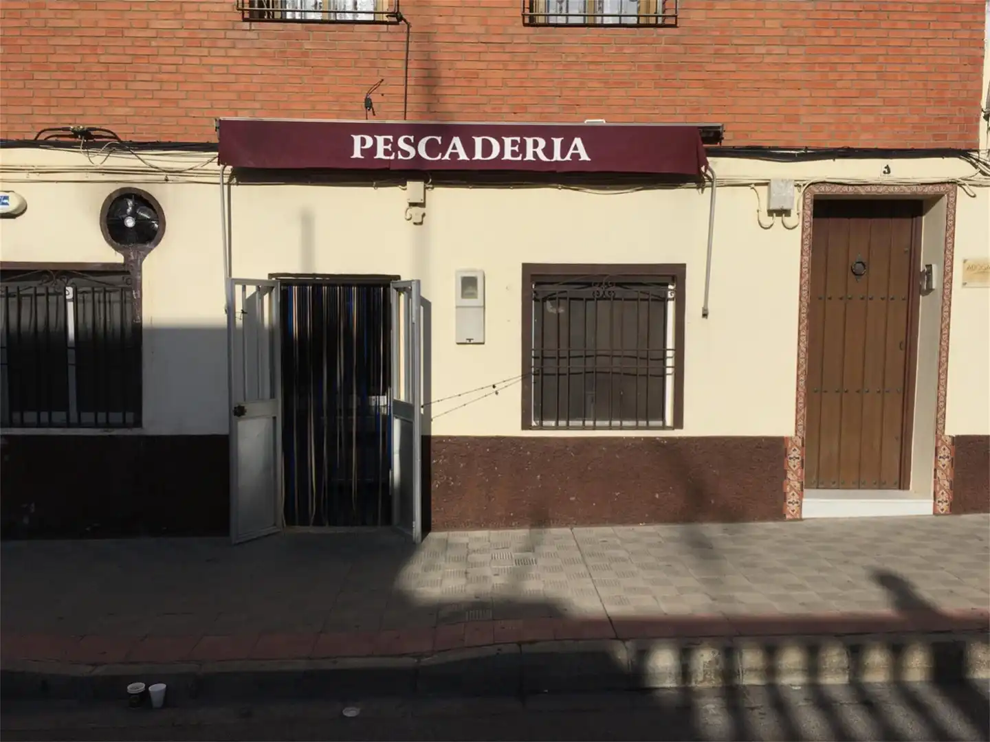 Commercial properties for sale in Calle Real Utrera, 233, Centro - Doña Mercedes Commercial properties for sale in Dos Hermanas