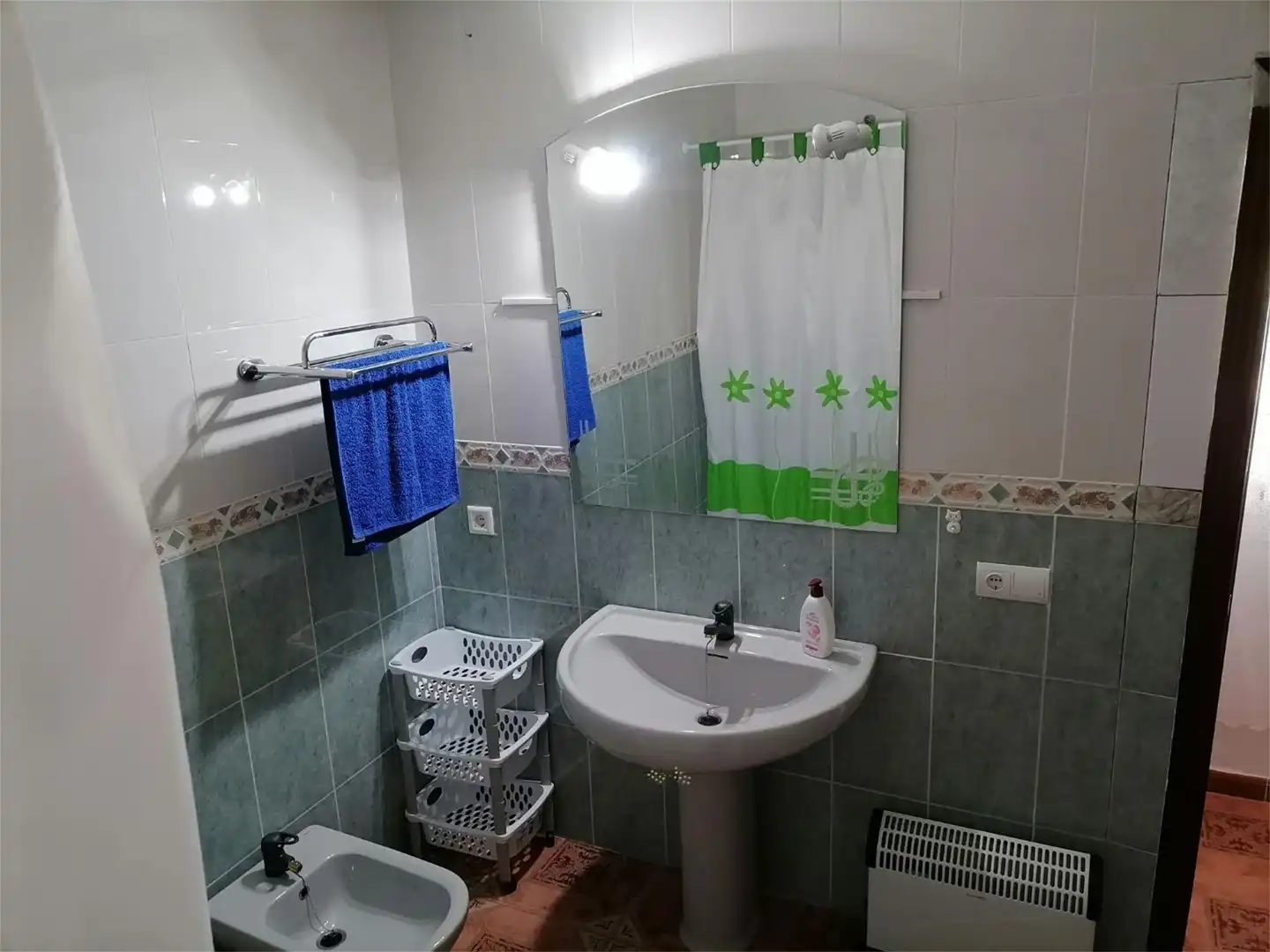 Houses for sale in Avenida Sánchez del Corral, Moraleda de Zafayona Bathroom of Houses for sale in Moraleda de Zafayona with Air Conditioner, Terrace and Swimming Pool