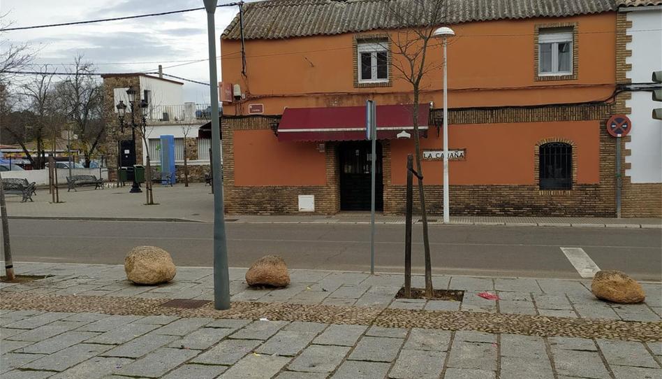 Premises for sale in Calle Córdoba, Santa Maria de Trassierra, Córdoba - image 1 Photo 1 of Premises for sale in Calle Córdoba, Santa Maria de Trassierra, Córdoba
