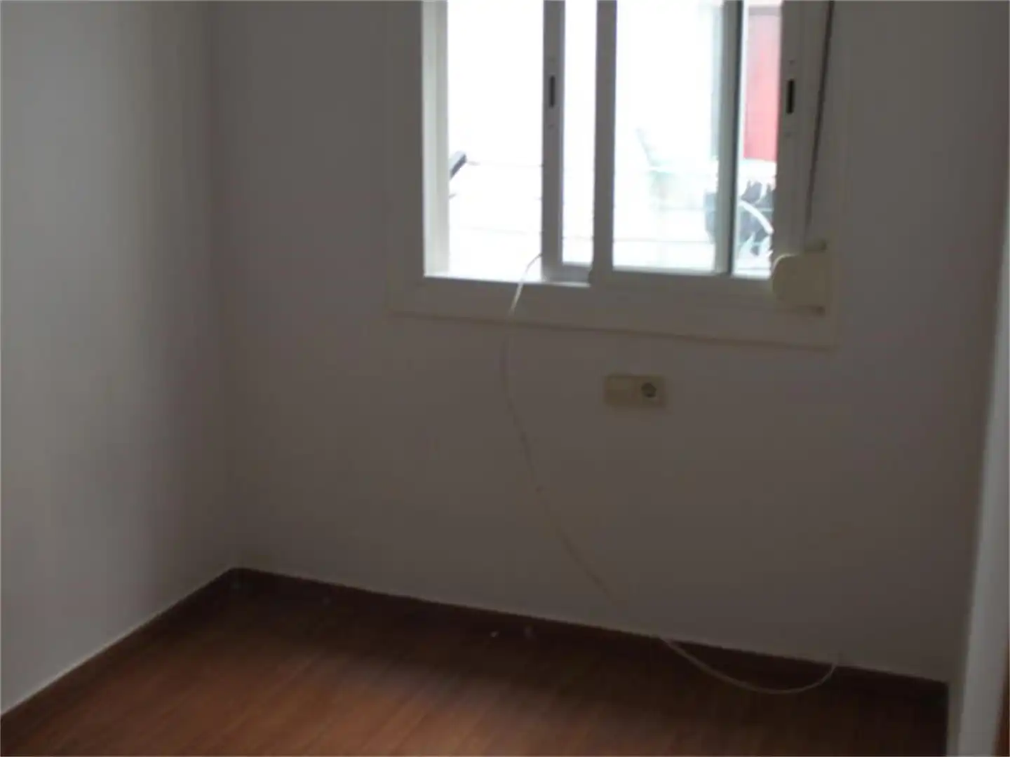 Habitació a Plaça de Església, 1, Centre Dormitori de Pis per a compartir en Santa Coloma de Gramenet