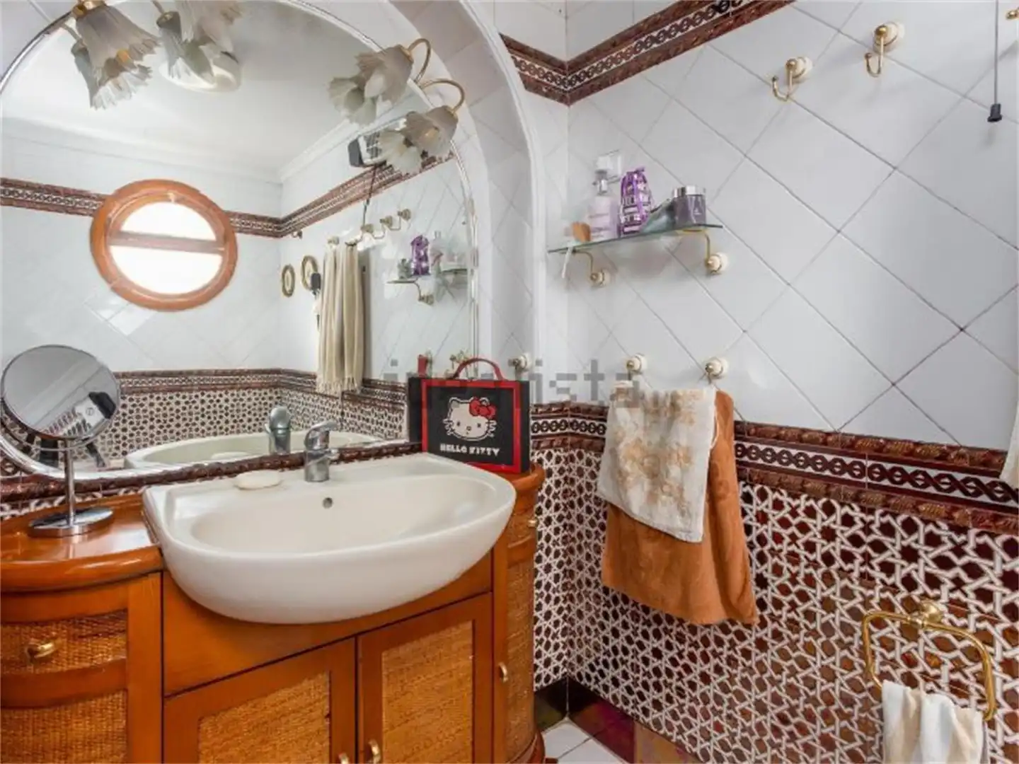 Casa o xalet en venda a Calle Amapola, Platero - El Limón Bany de Casa o xalet en venda en Alhaurín de la Torre amb Aire condicionat, Terrassa i Piscina