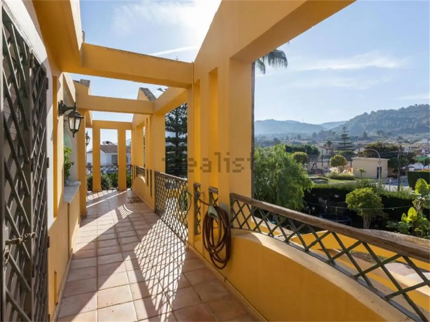 Casa o xalet en venda a Calle Amapola, Platero - El Limón Vista exterior de Casa o xalet en venda en Alhaurín de la Torre amb Aire condicionat, Terrassa i Piscina
