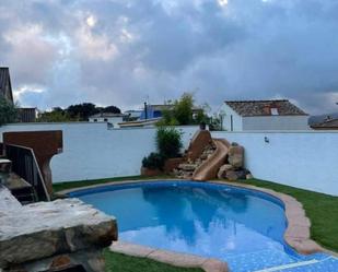 Swimming pool of Land for sale in Algeciras