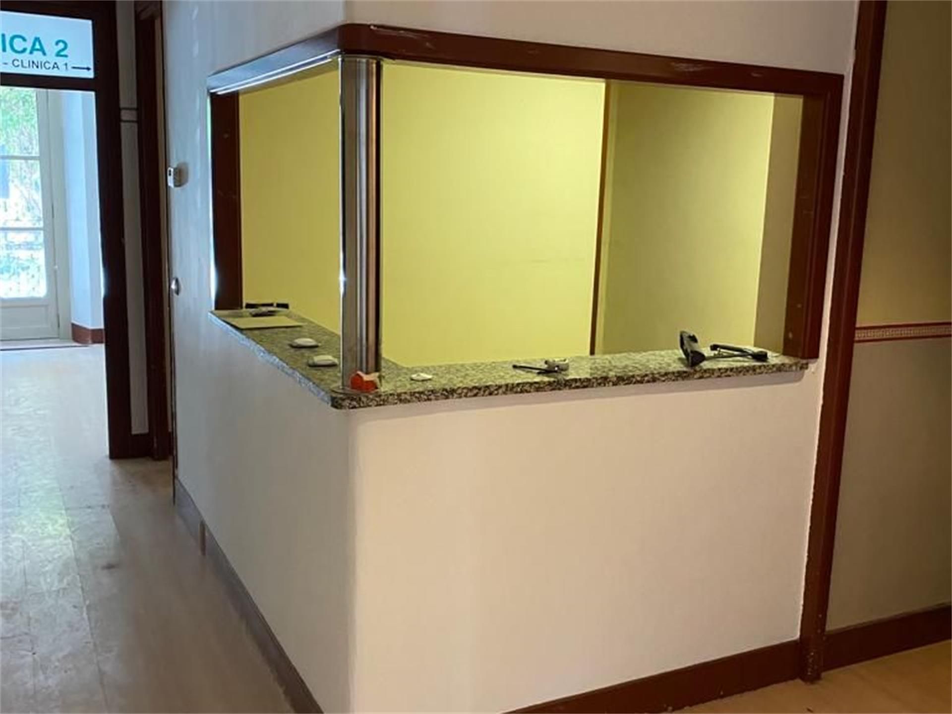 Cocina de Oficina de alquiler en Valladolid Capital con Calefacción, Parquet y Lavadora