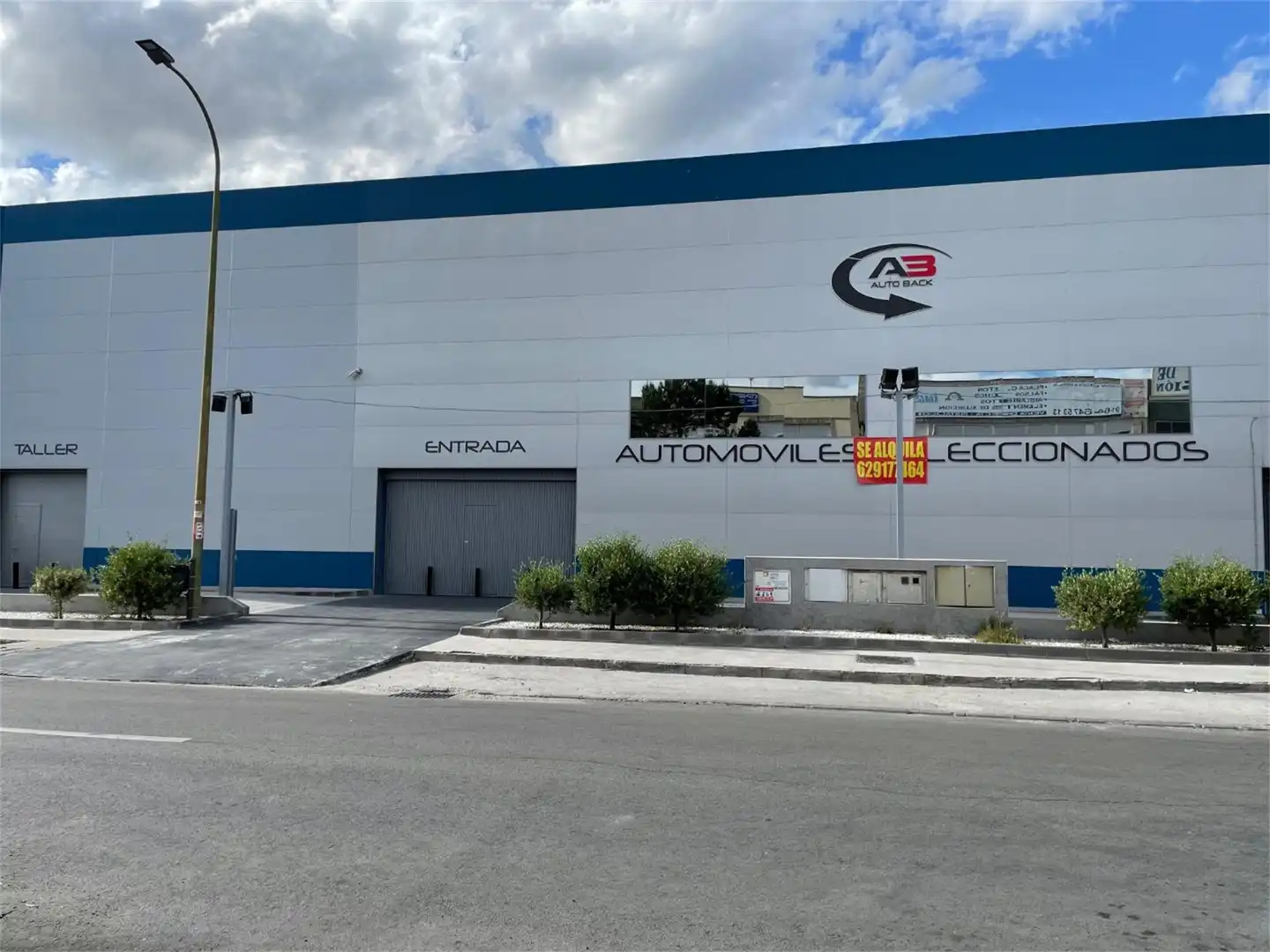 Nau industrial de lloguer a Calle Juan de la Cierva, 59, Villafontana - Estoril I Vista exterior de Nau industrial de lloguer en Móstoles