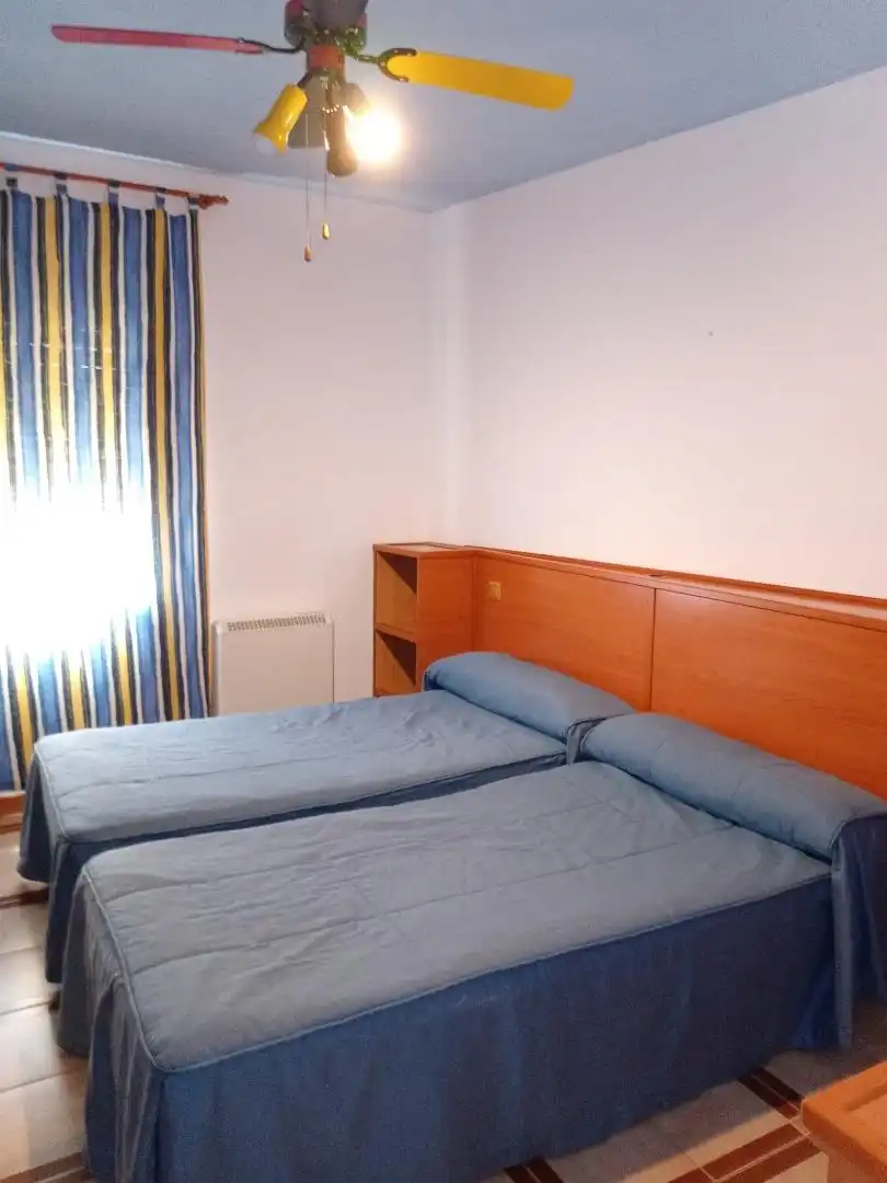 Habitación de Piso en venta en Torrecillas de la Tiesa con Aire acondicionado, Calefacción y Terraza