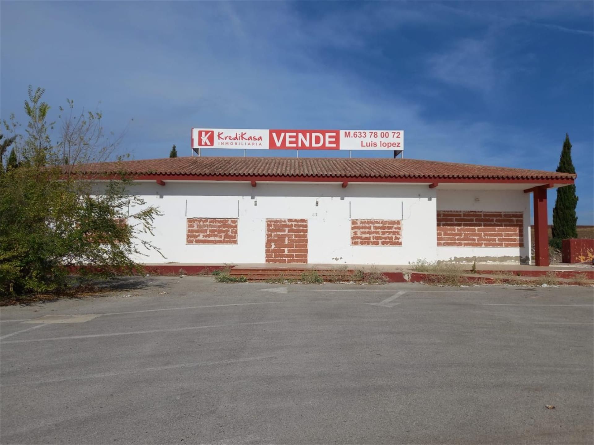 Vista exterior de Oficina en venda en Las Cabezas de San Juan
