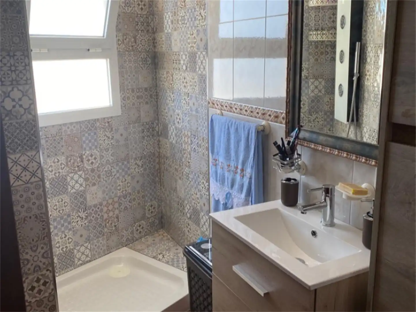 Piso en venta en Calle Llanillo, Canillas de Aceituno Baño de Piso en venta en Canillas de Aceituno con Aire acondicionado