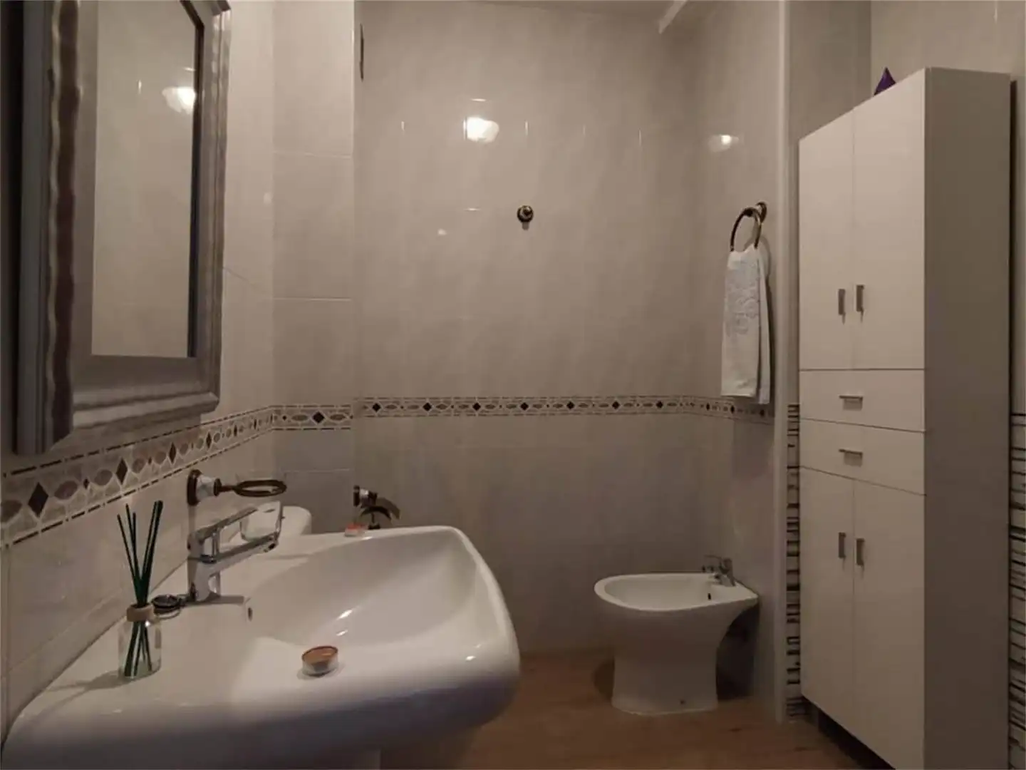 Bathroom of Flat for sale in Úbeda  with Air Conditioner, Furnished and Oven