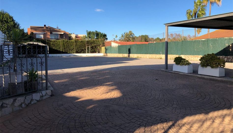 Terreno en venta en Urbanización Ausiàs March, Carlet, Valencia - imagen 1 Foto 1 de Terreno en venta en Urbanización Ausiàs March, Carlet, Valencia