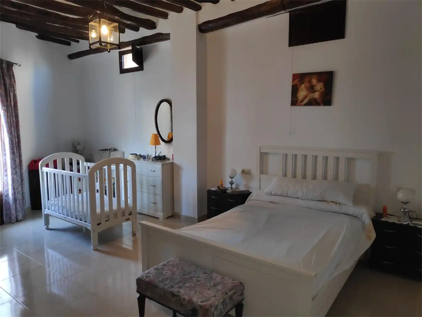 Dormitori de Casa o xalet en venda en Válor amb Terrassa