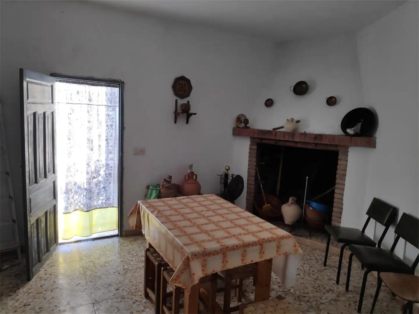 Cuina de Casa o xalet en venda en Válor amb Terrassa