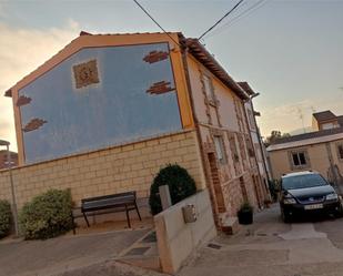 Exterior view of Single-family semi-detached for sale in Uruñuela  with Terrace