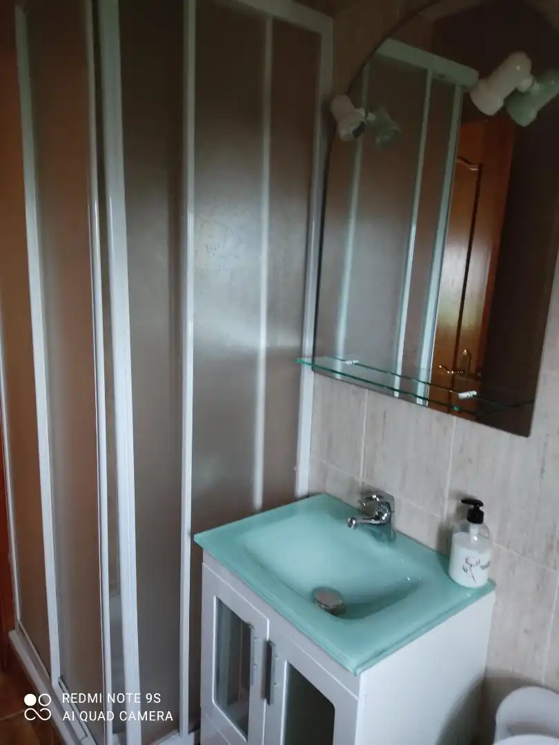 Flat for sale in EX-370, Zona Sur - Av. de España - San Miguel Bathroom of Flat for sale in Plasencia with Heating, Furnished and Washing machine