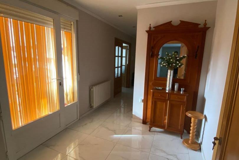 Casa adosada en venda a Calle Larga, 24, Valdeganga, Albacete - imatge 1 Foto 1 de Casa adosada en venda a Calle Larga, 24, Valdeganga, Albacete