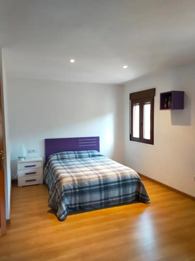 Houses for sale in Calle del Romano, 23, Segorbe Bedroom of Houses for sale in Segorbe with Terrace and Balcony
