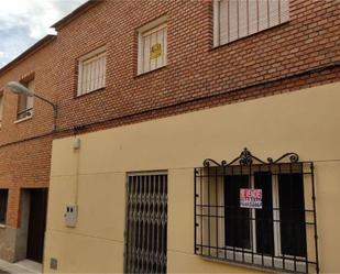 Vista exterior de Casa adosada en venda en Alcabón