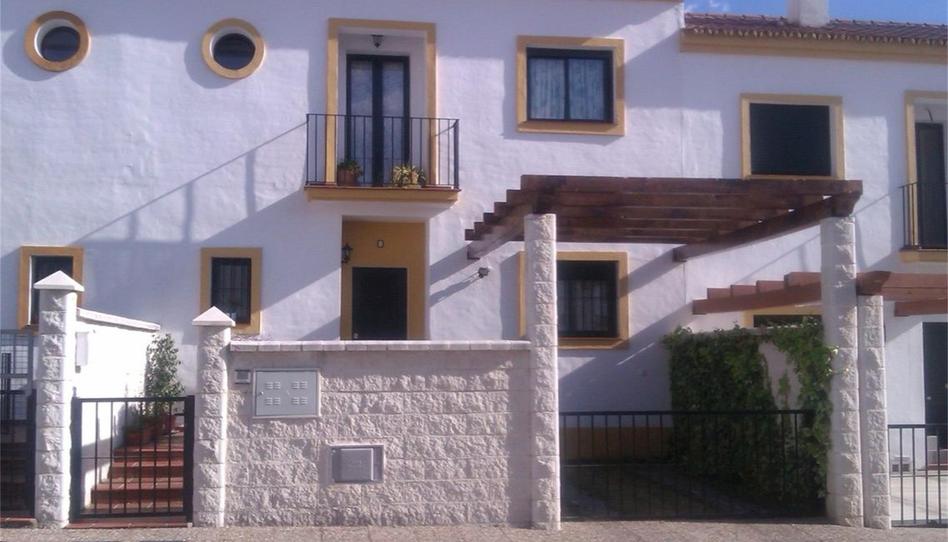 Casa adosada en venda a Calle del Soto, Castellar de la Frontera, Cádiz - imatge 1 Foto 1 de Casa adosada en venda a Calle del Soto, Castellar de la Frontera, Cádiz