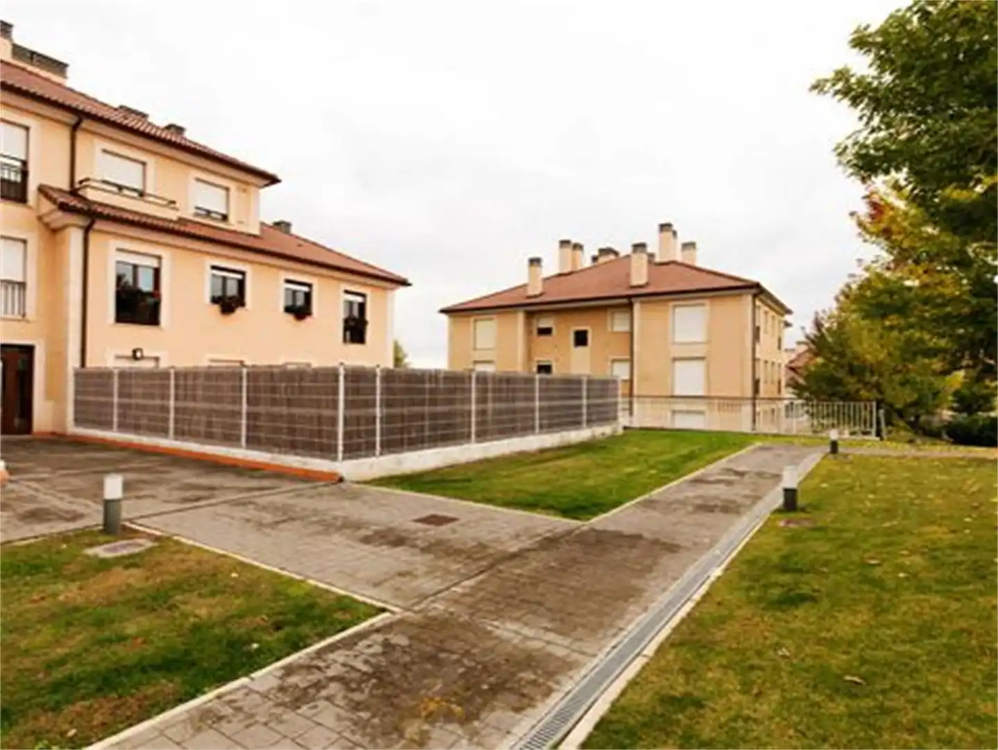 Flat for sale in Travesía Segunda Mediavilla, 9, Sojuela Exterior view of Flat for sale in Sojuela with Heating, Parquet flooring and Terrace