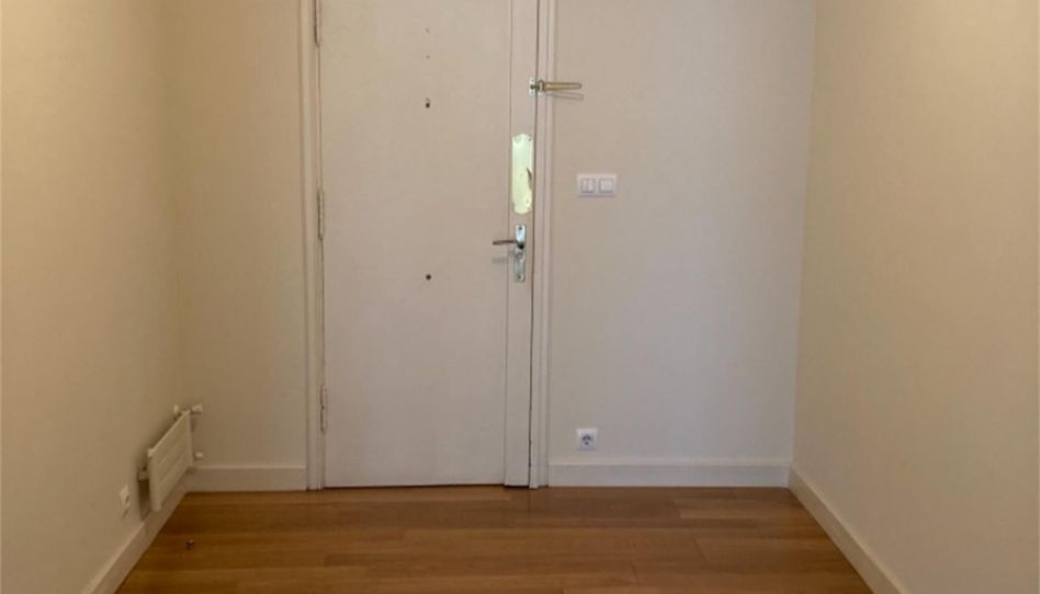 Piso en venta en Rúa Colón, Centro - Areal, Vigo - imagen 1 Foto 1 de Piso en venta en Rúa Colón, Centro - Areal, Vigo
