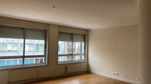Piso en venta en Rúa Colón, Centro - Areal, Vigo - imagen 5 Foto 5 de Piso en venta en Rúa Colón, Centro - Areal, Vigo
