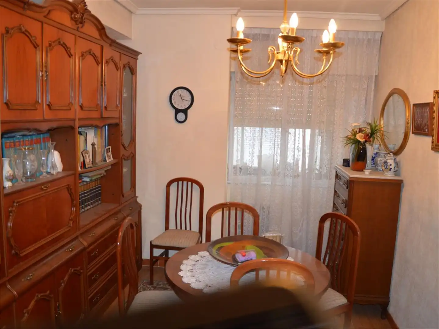 Piso en venta en Avenida Casado del Alisal, 21, Centro Comedor de Piso en venta en Palencia con Calefacción, Parquet y Terraza