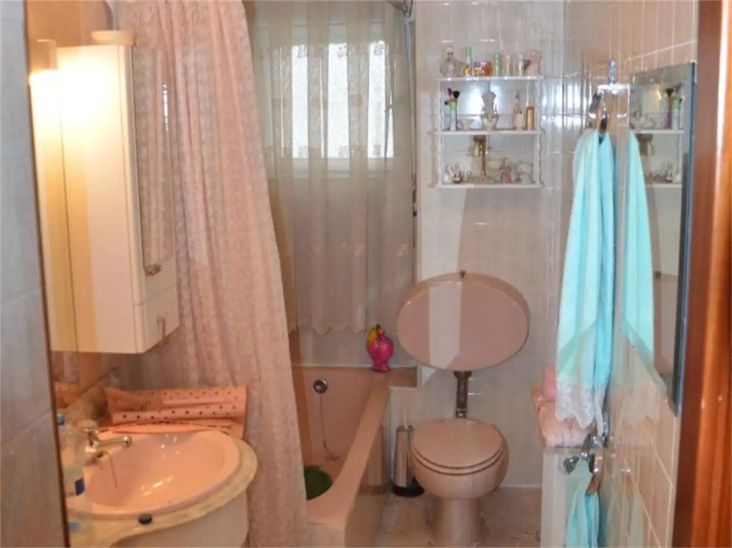 Piso en venta en Avenida Casado del Alisal, 21, Centro Baño de Piso en venta en Palencia con Calefacción, Parquet y Terraza