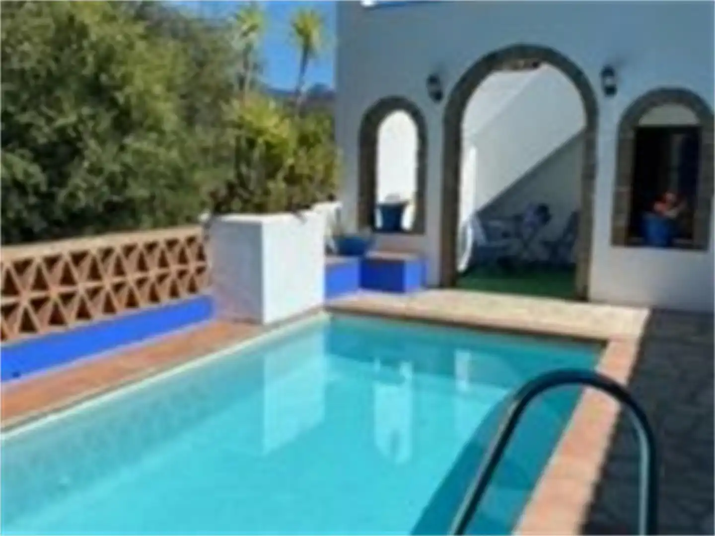 Finca rústica en venta en Calle Real Tesoro, Cortes de la Frontera Piscina de Finca rústica en venta en Cortes de la Frontera con Calefacción, Jardín privado y Terraza