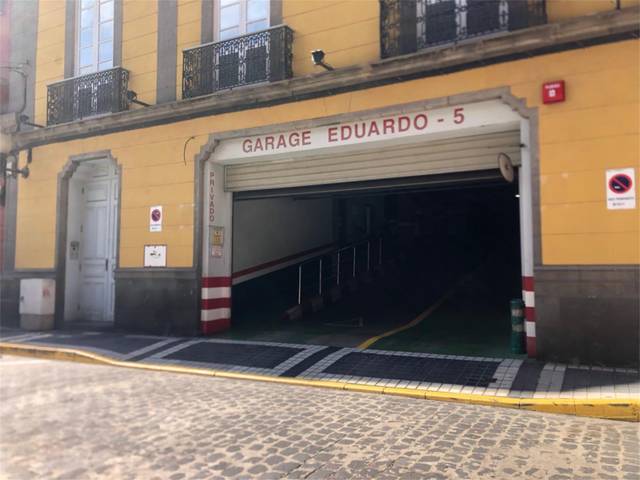 Garaje en Venta en Calle Eduardo, 5 en Triana
