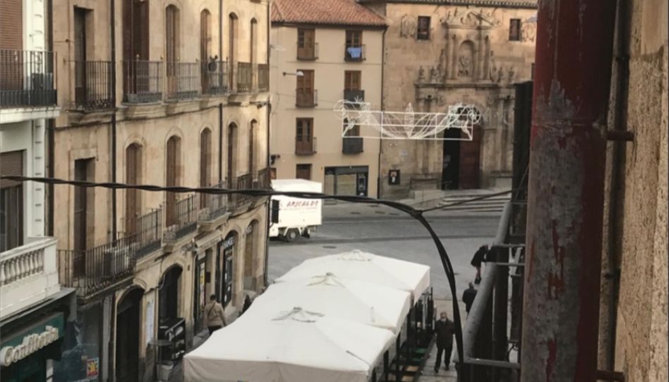 Piso de alquiler en Calle Felipe Espino, 12, Barrio del Centro, Salamanca Capital - imagen 1 Foto 1 de Piso de alquiler en Calle Felipe Espino, 12, Barrio del Centro, Salamanca Capital
