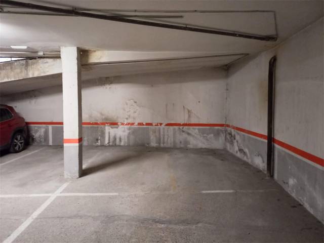 Garaje en Venta en Calle San Julián en Cuéllar