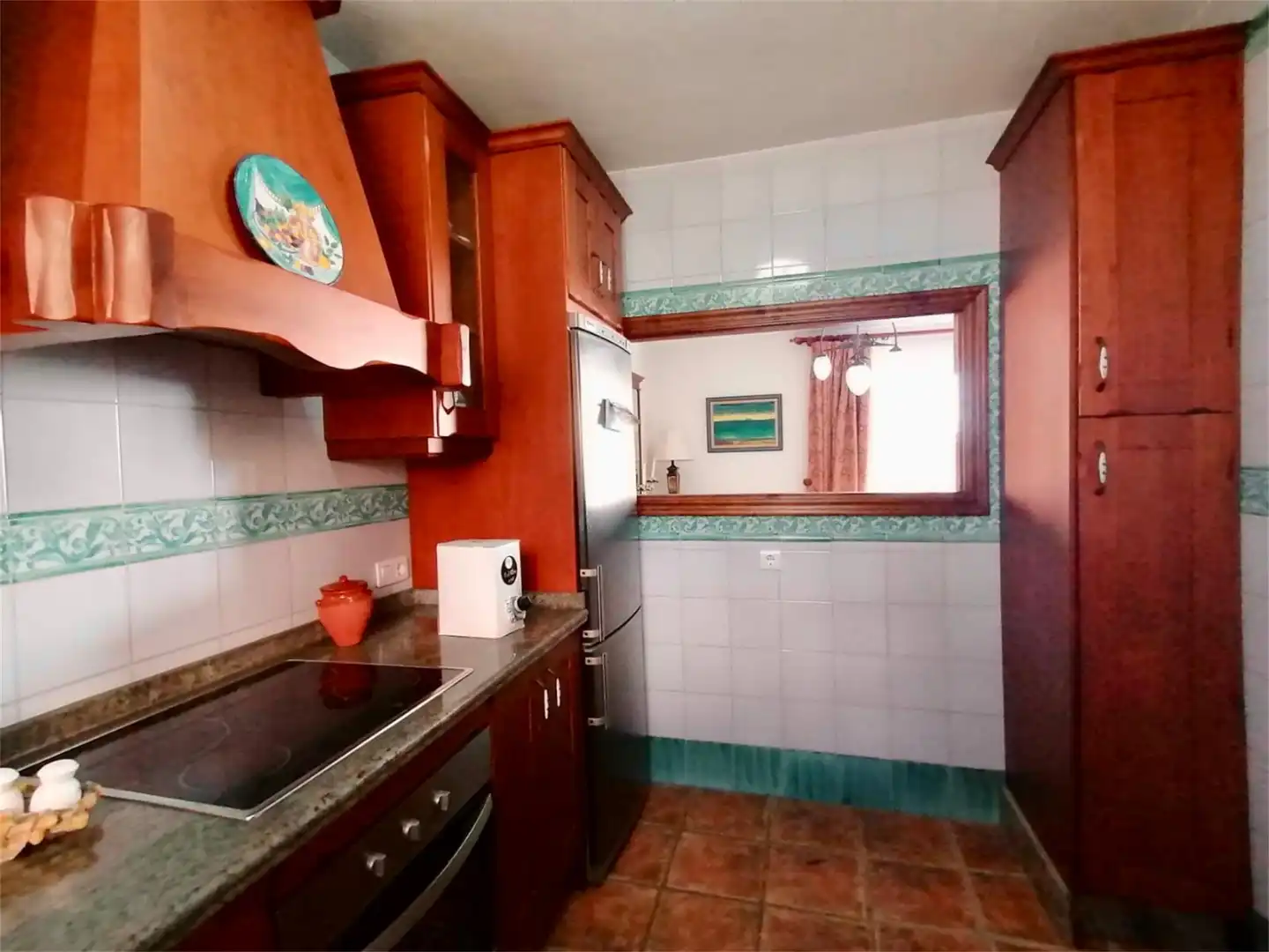 Piso en venta en Las Lomas del Pozuelo, Río Real Cocina de Piso en venta en Marbella con Jardín privado, Terraza y Trastero
