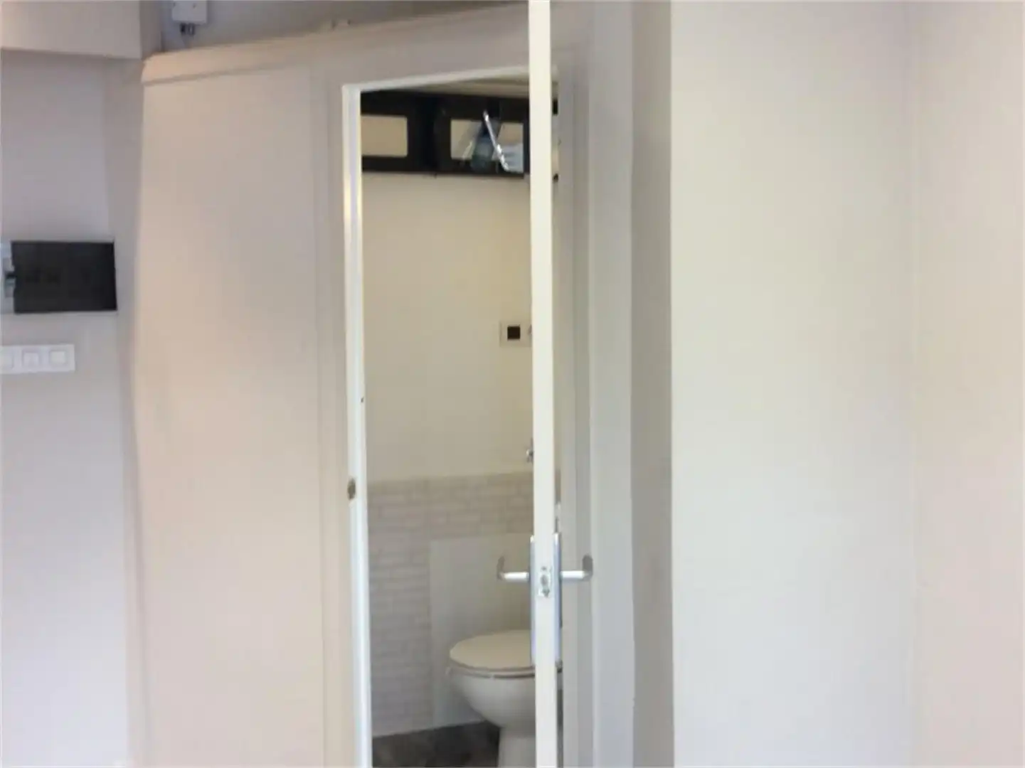 Bathroom of Office for sale in Bilbao 