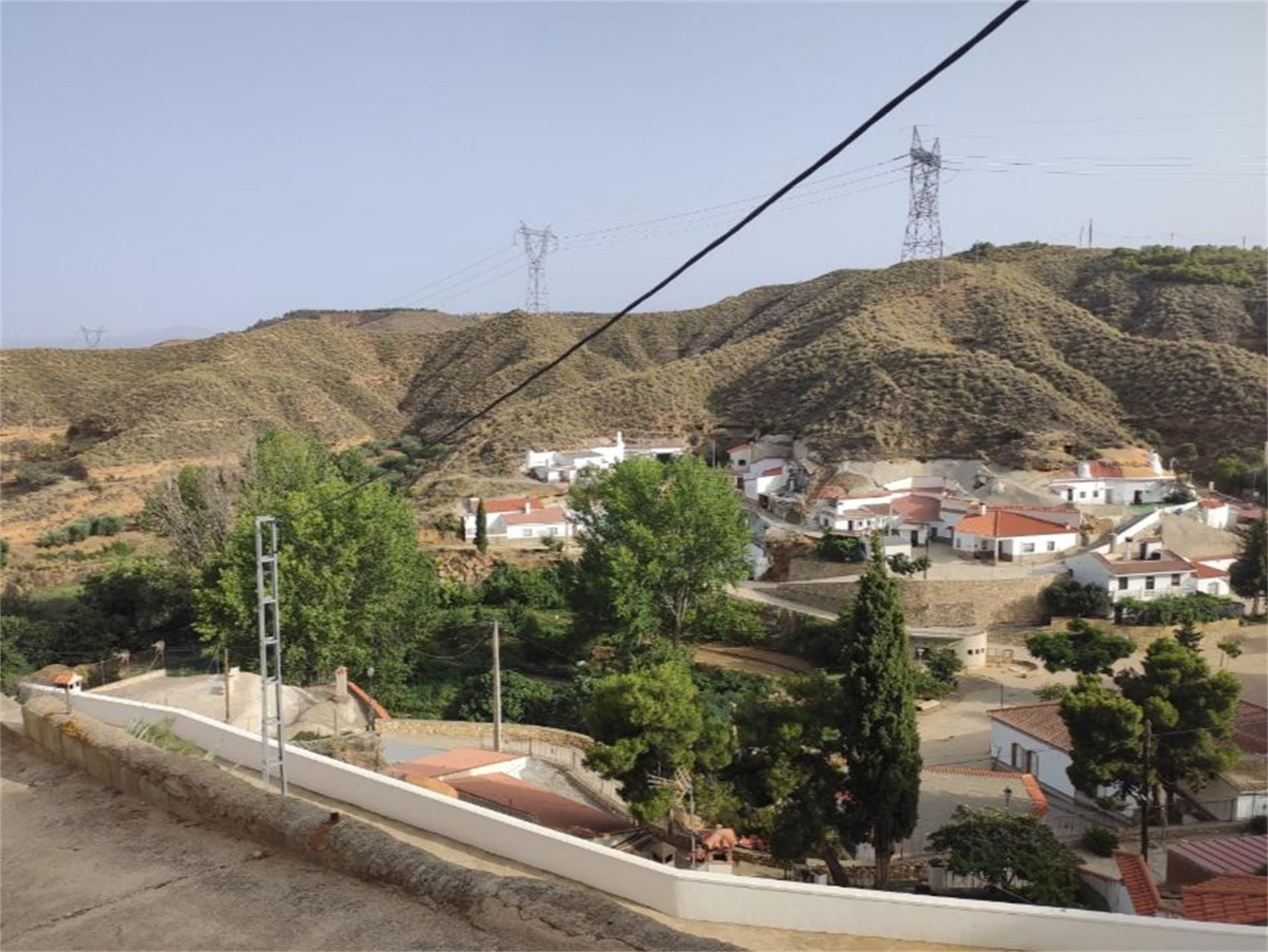 Exterior view of Single-family semi-detached for sale in Cortes y Graena