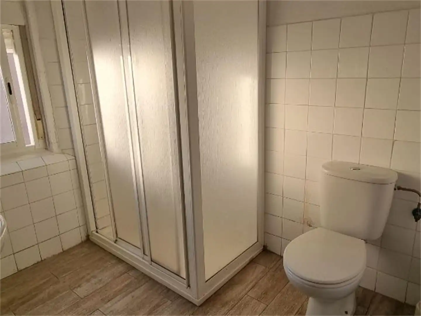 Flat for rent in Calle Cantarranas, 99, Navalvillar de Pela Bathroom of Flat for rent in Navalvillar de Pela with Air Conditioner, Furnished and Washing machine