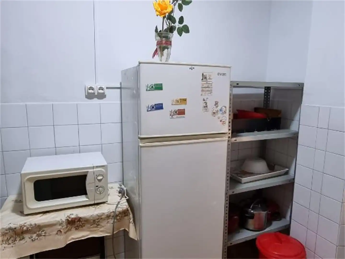 Flat for rent in Calle Cantarranas, 99, Navalvillar de Pela Kitchen of Flat for rent in Navalvillar de Pela with Air Conditioner, Furnished and Washing machine
