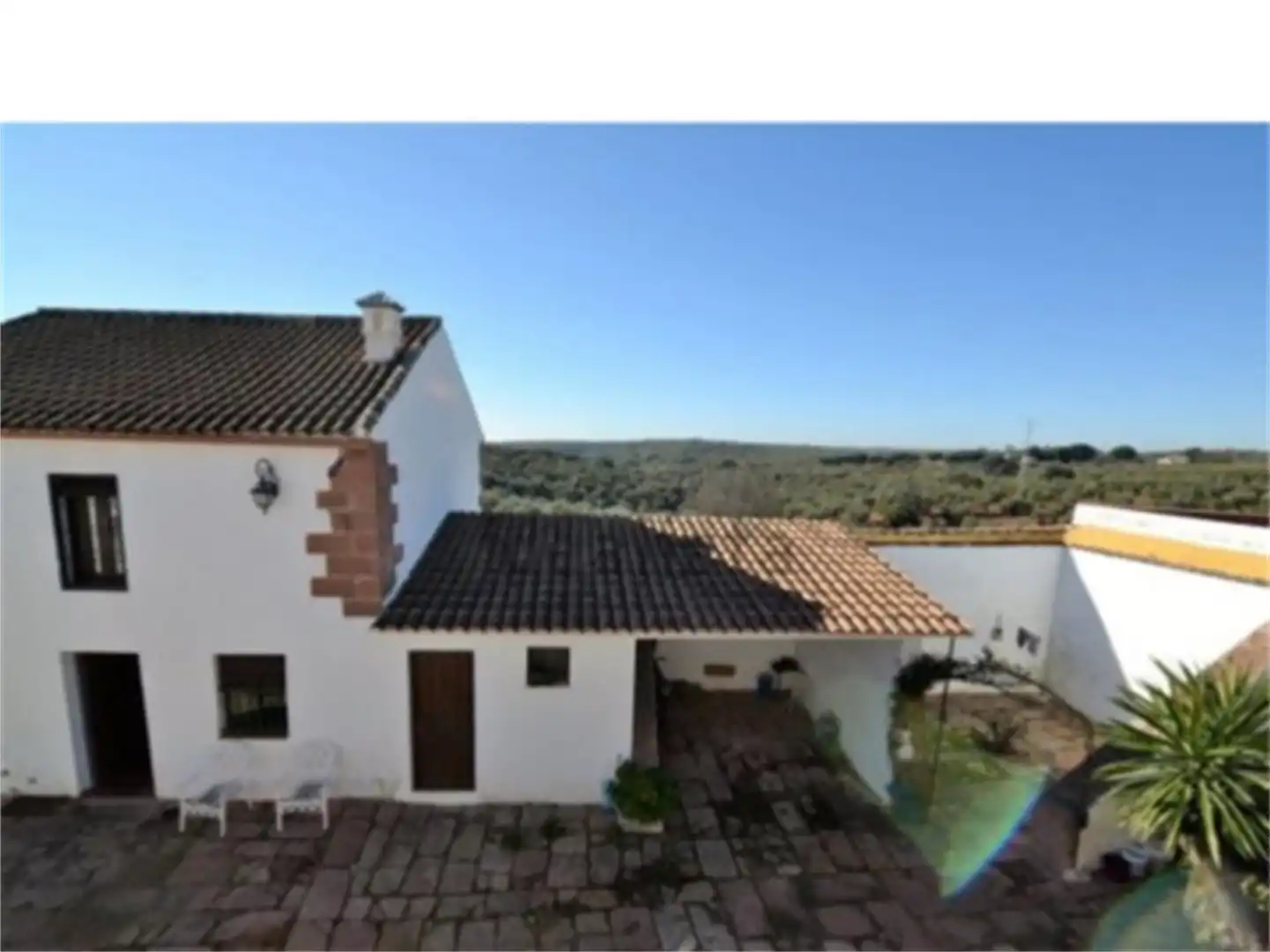 Country house zum Verkauf in Plaza España, Montoro Garten von Country house zum Verkauf in Montoro mit Terrasse, Schwimmbad und Balkon
