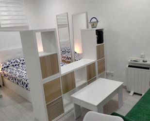 Bedroom of Flat for sale in  Madrid Capital