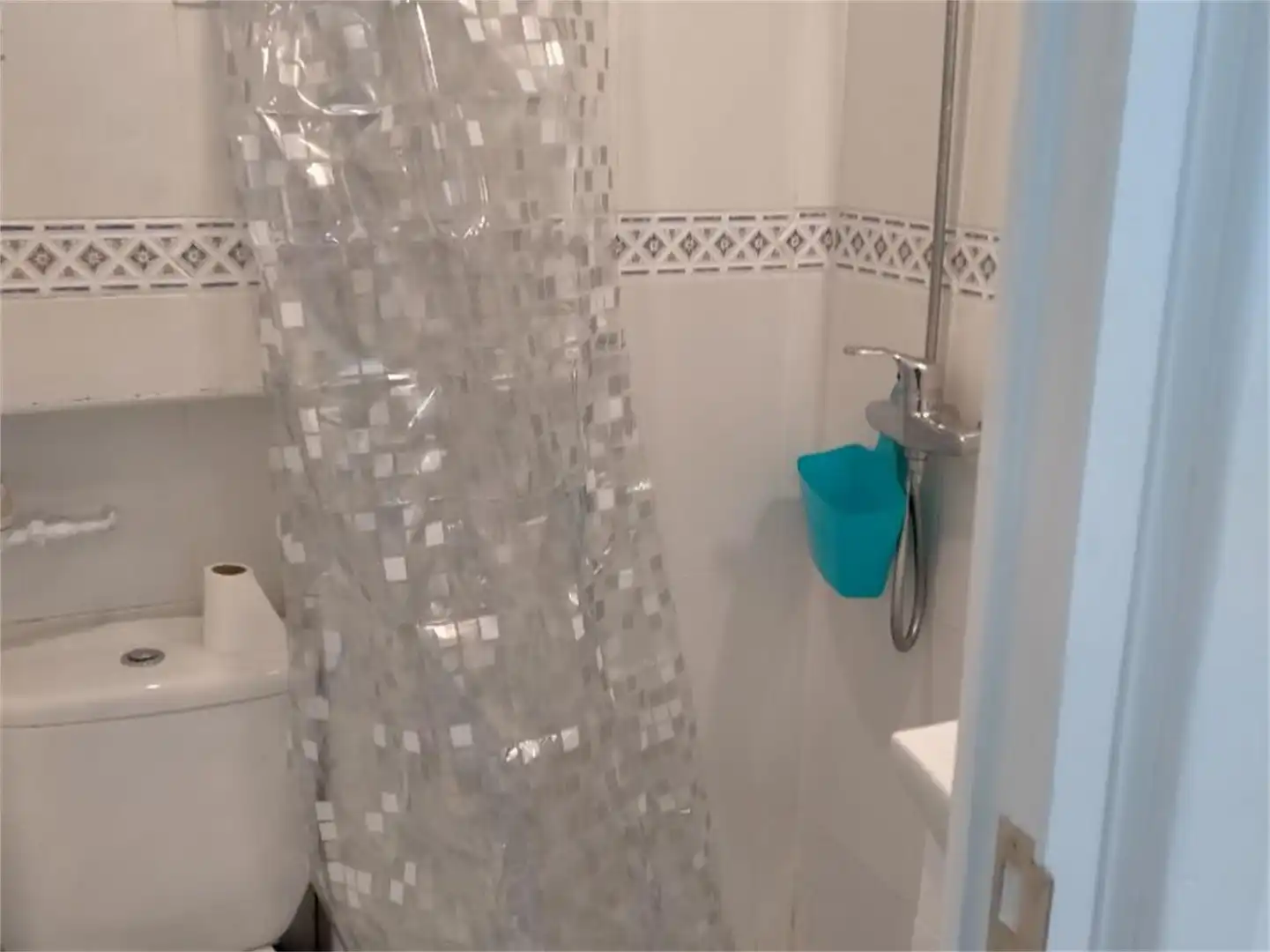 Flat for sale in de Nicolás Sánchez, 11, Moscardó Bathroom of Flat for sale in Madrid