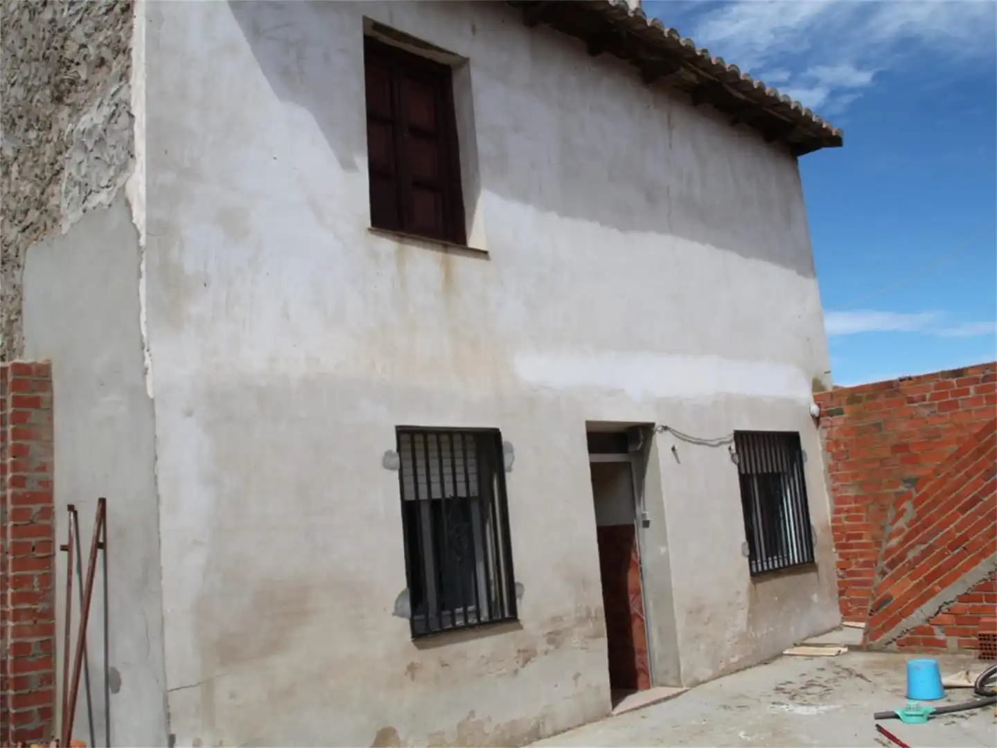 Vista exterior de Casa adosada en venta en Pobladura de Pelayo García