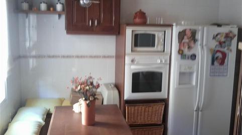 Foto 2 de Casa adosada per a compartir a Calle Azteca, 27, Oromana, Sevilla