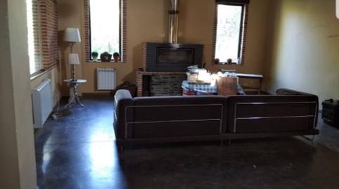 Foto 3 de Casa o xalet en venda a Avenida de la Constitución, 18, Ortigosa de Pestaño, Segovia