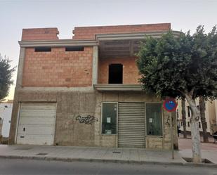 Exterior view of Single-family semi-detached for sale in El Ejido  with Terrace, Storage room and Balcony