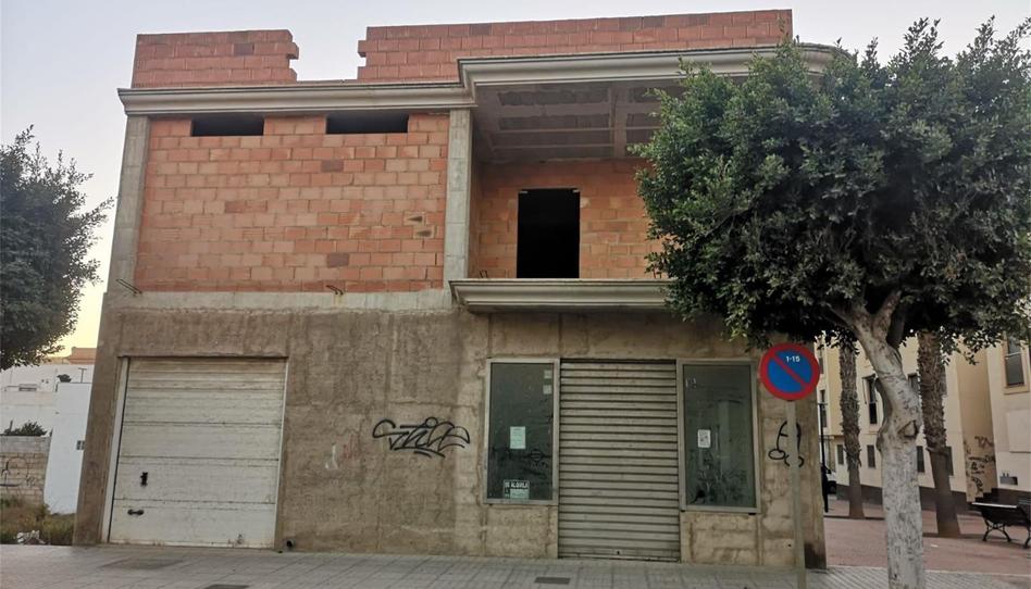 Casa adosada en venda a Calle Góngora, 44, Balerma, Almería - imatge 1 Foto 1 de Casa adosada en venda a Calle Góngora, 44, Balerma, Almería