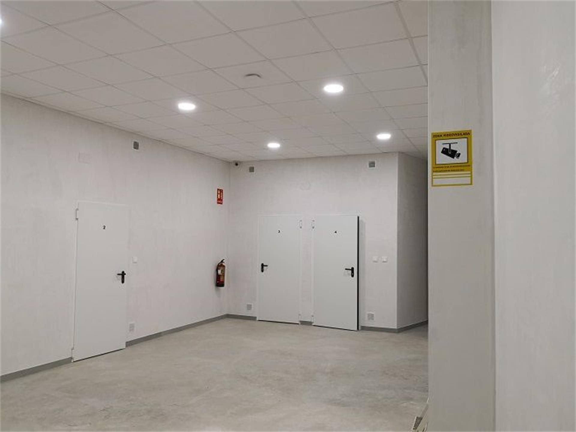Box room to rent in Calle San Juan Bautista, Centro