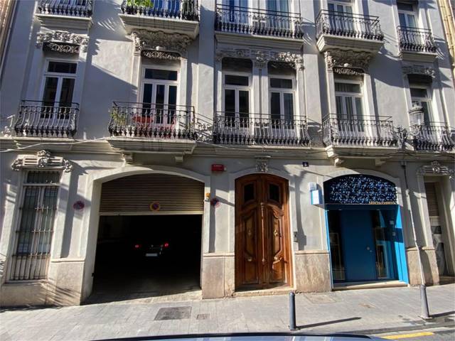 Garaje en Venta en Calle Sevilla, 6 en Russafa