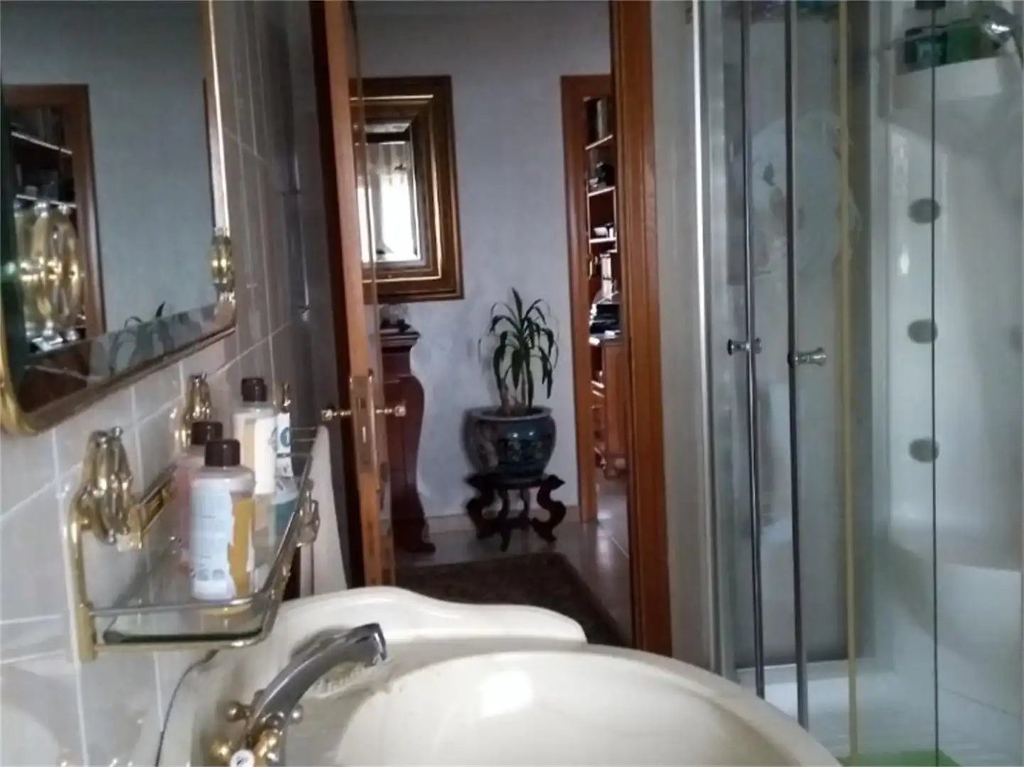 Casa o chalet en venta en Santa Uxía de Ribeira Baño de Casa o chalet en venta en Ribeira con Calefacción, Jardín privado y Terraza