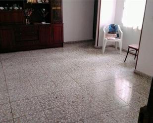 Living room of Single-family semi-detached for sale in  Jaén Capital  with Terrace and Balcony