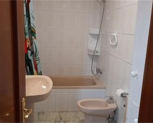 Bathroom of Flat for sale in Portugalete