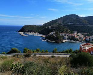 Vista exterior de Terreny en venda en Portbou